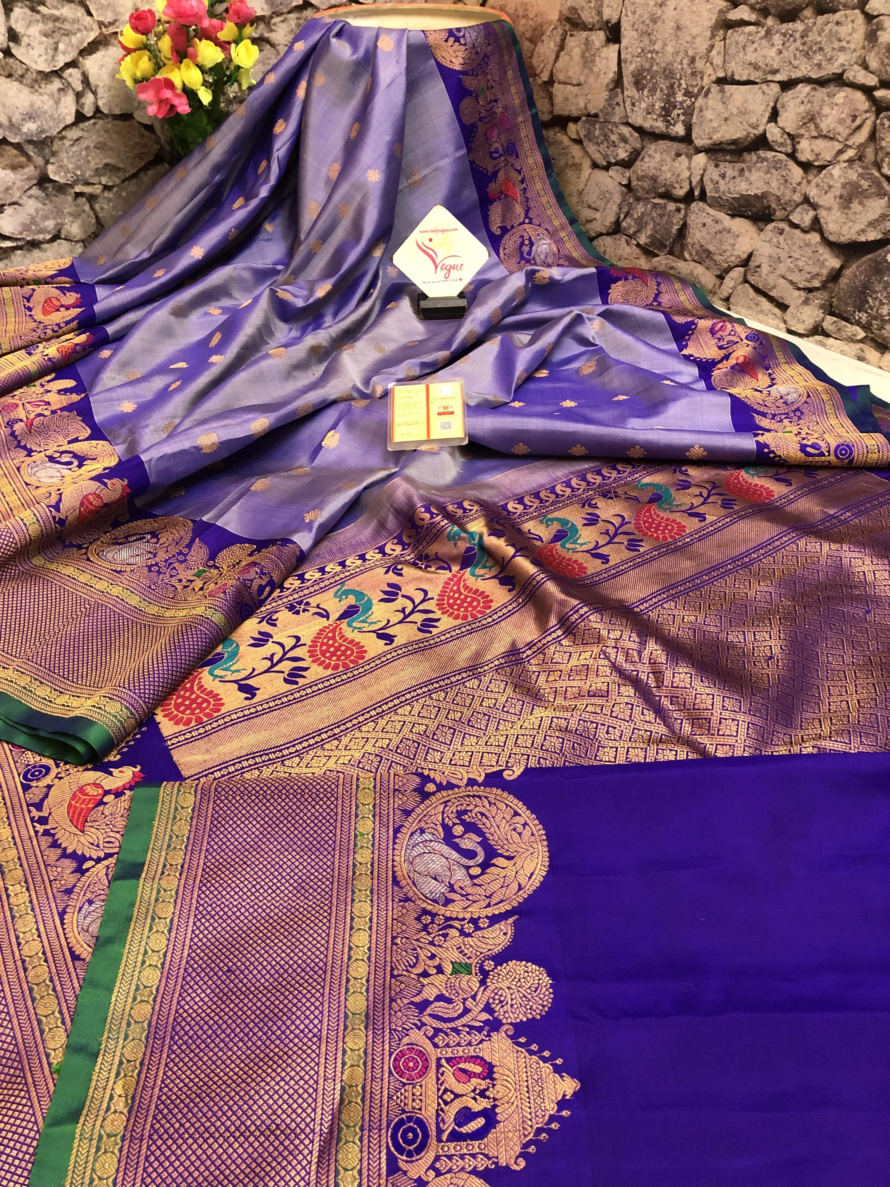 Dark Lavender Color Pure Gadwal Silk Saree with Meenakari Kanchi Work