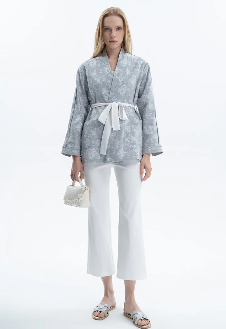 Floral Motif Contrast Embroidered Kimono