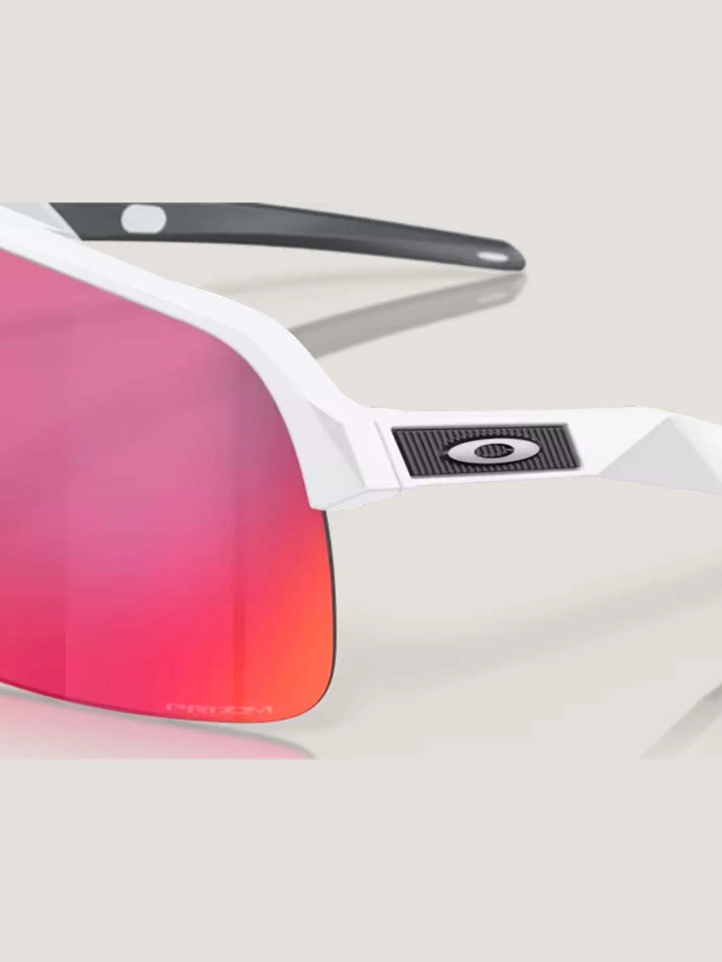 LENTE OAKLEY SUTRO LITE