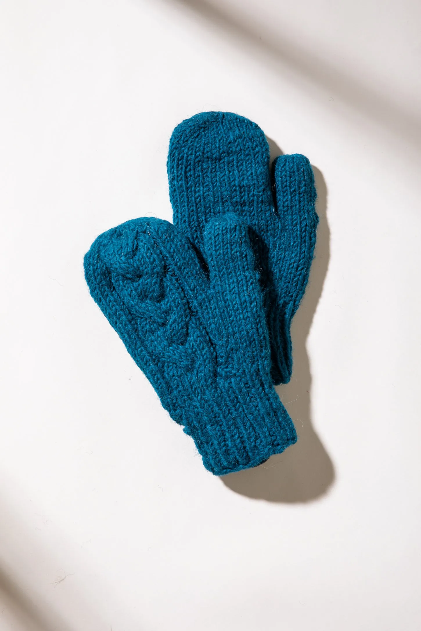 Mari Wool Cable Knit Mittens