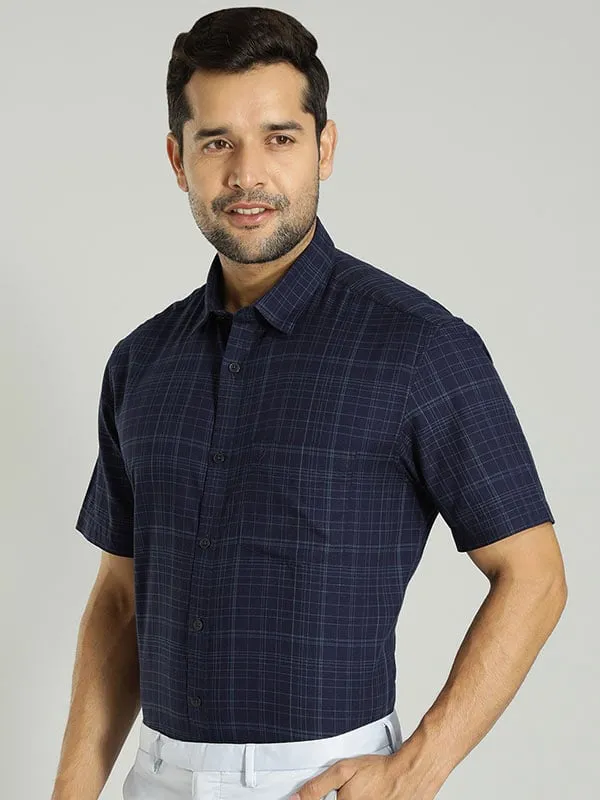 Men Checked Half Sleeve Cotton Shirt