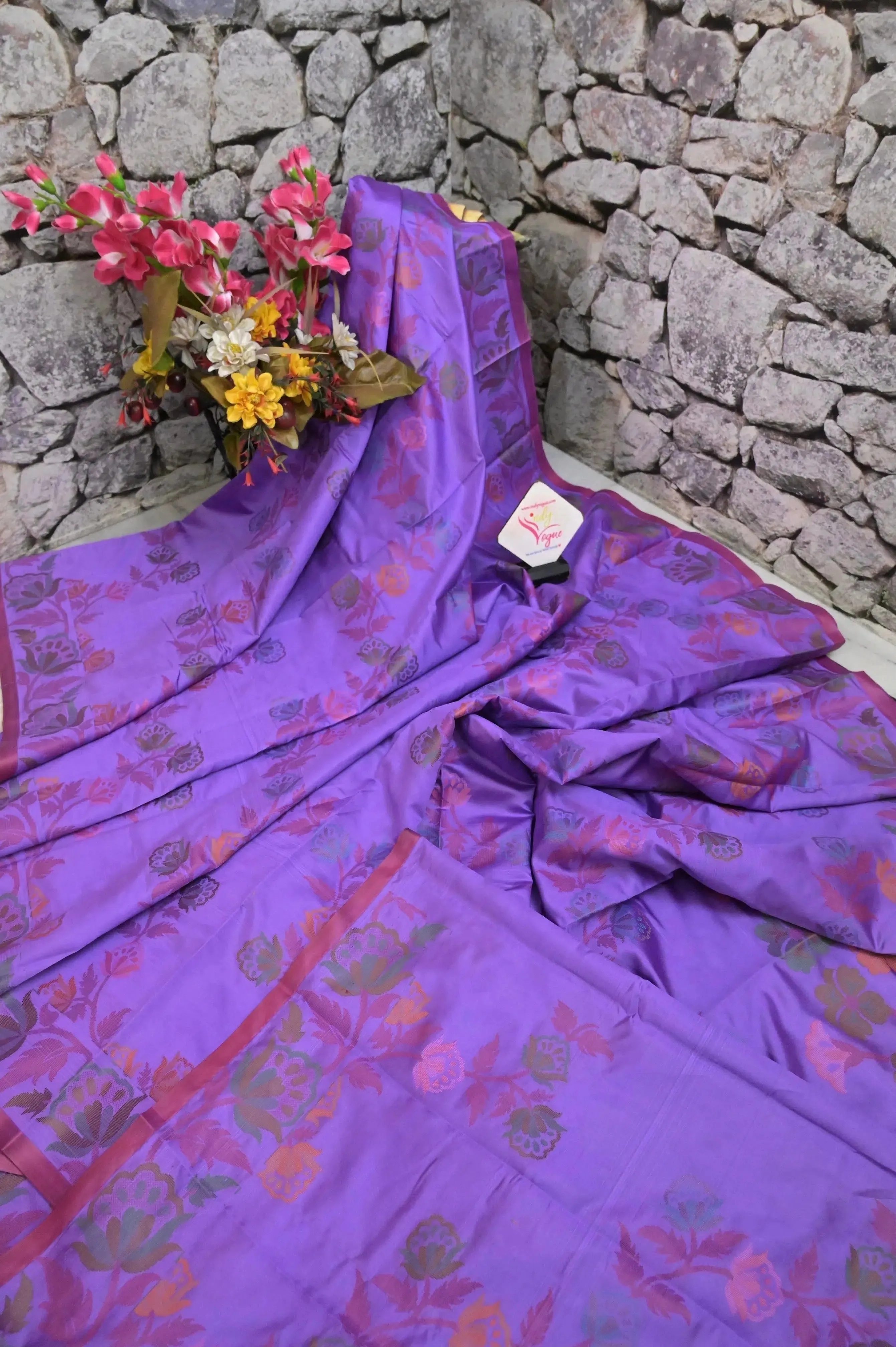 Orchid Violet Color Bangalore Silk Saree with Allover Jamdani Weaving