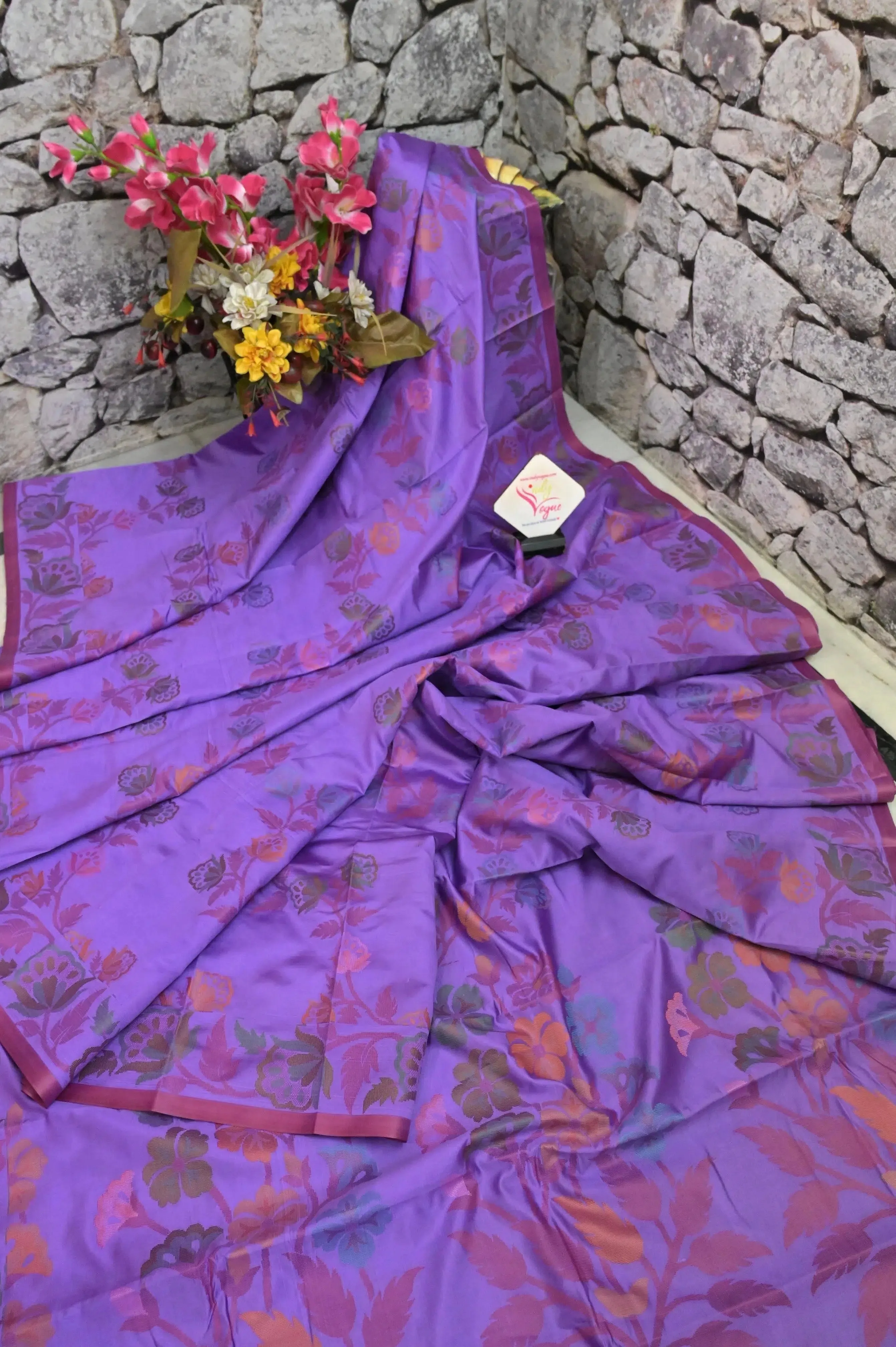 Orchid Violet Color Bangalore Silk Saree with Allover Jamdani Weaving