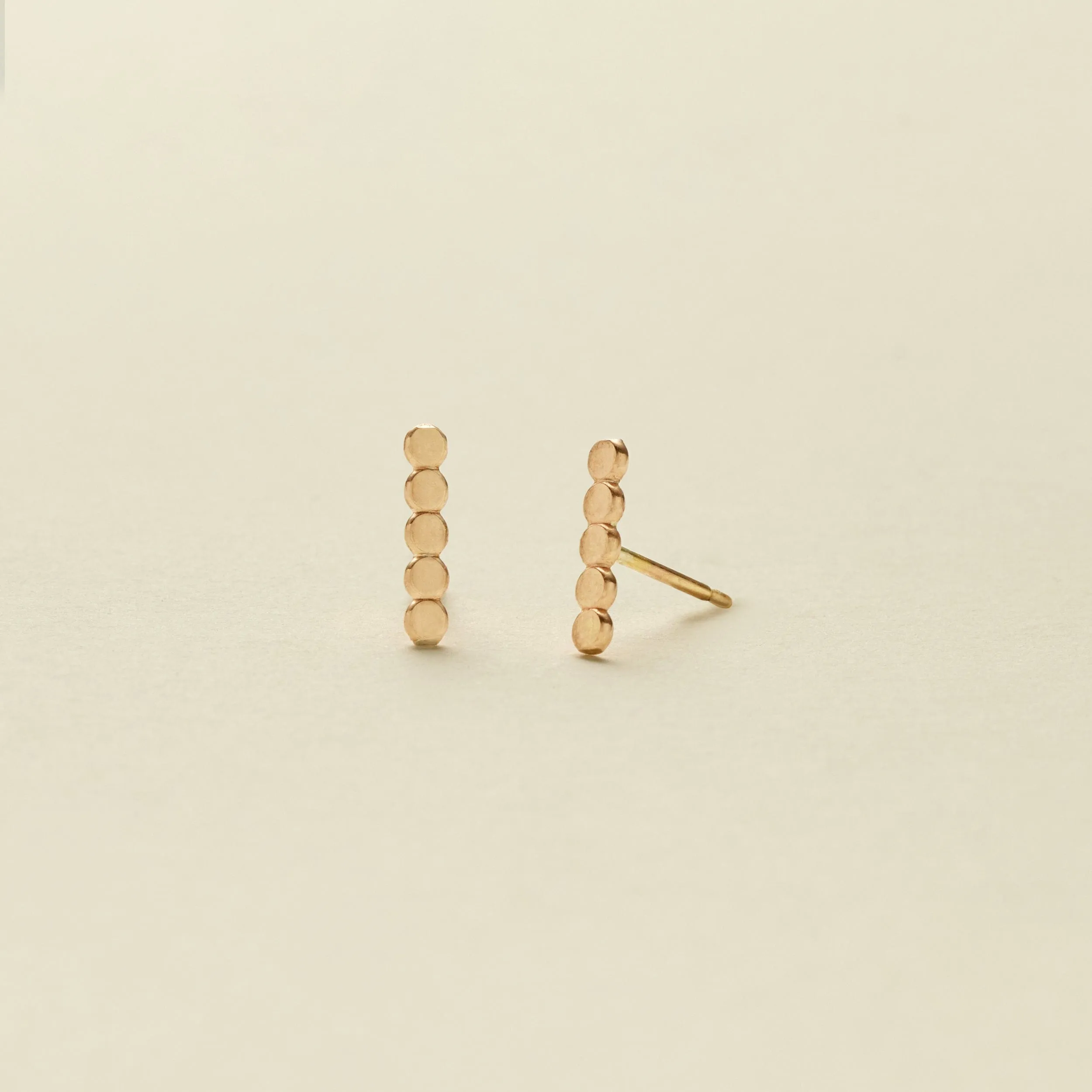 Poppy Bar Stud Earrings | Final Sale