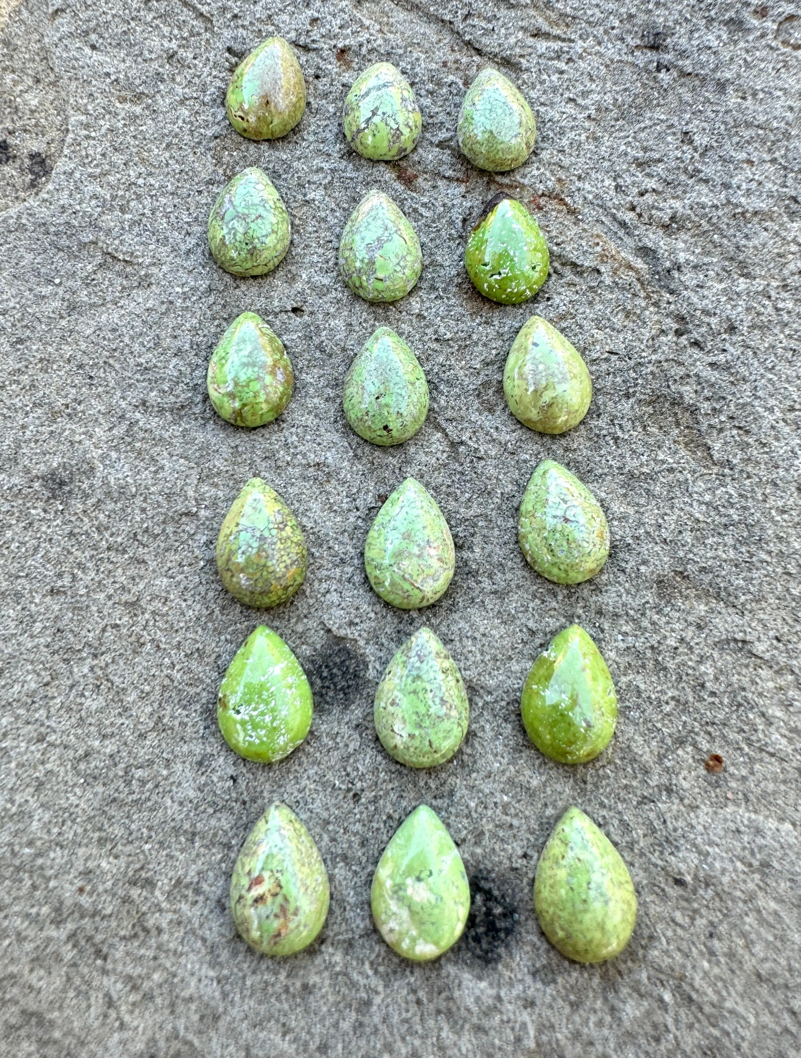 RARE Gaspeite (Canada)7x10mm Teardrop Cabochons (Package of 3 Cabs)