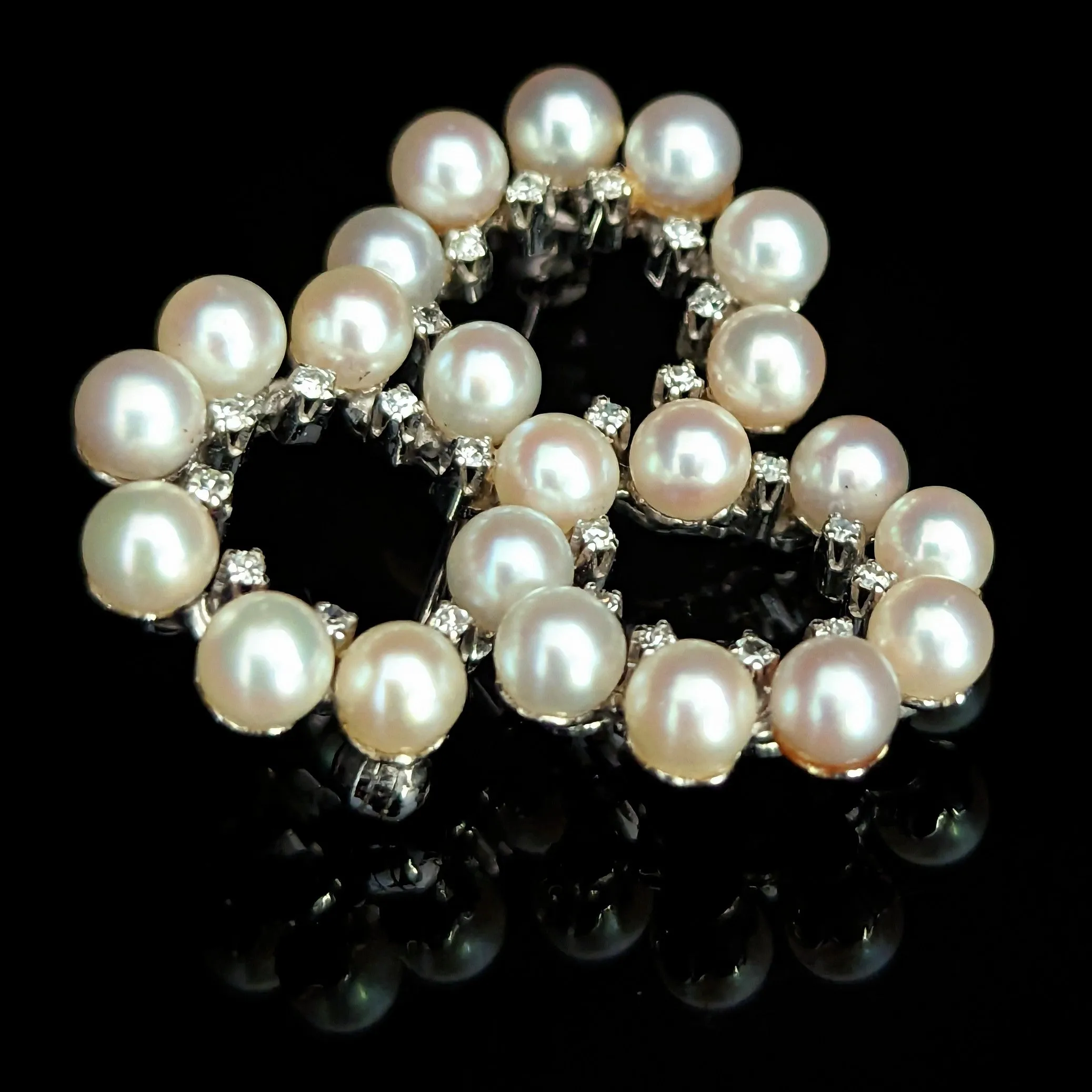 The Ashland - Vintage Pearl Diamond 18k Gold Italian Brooch