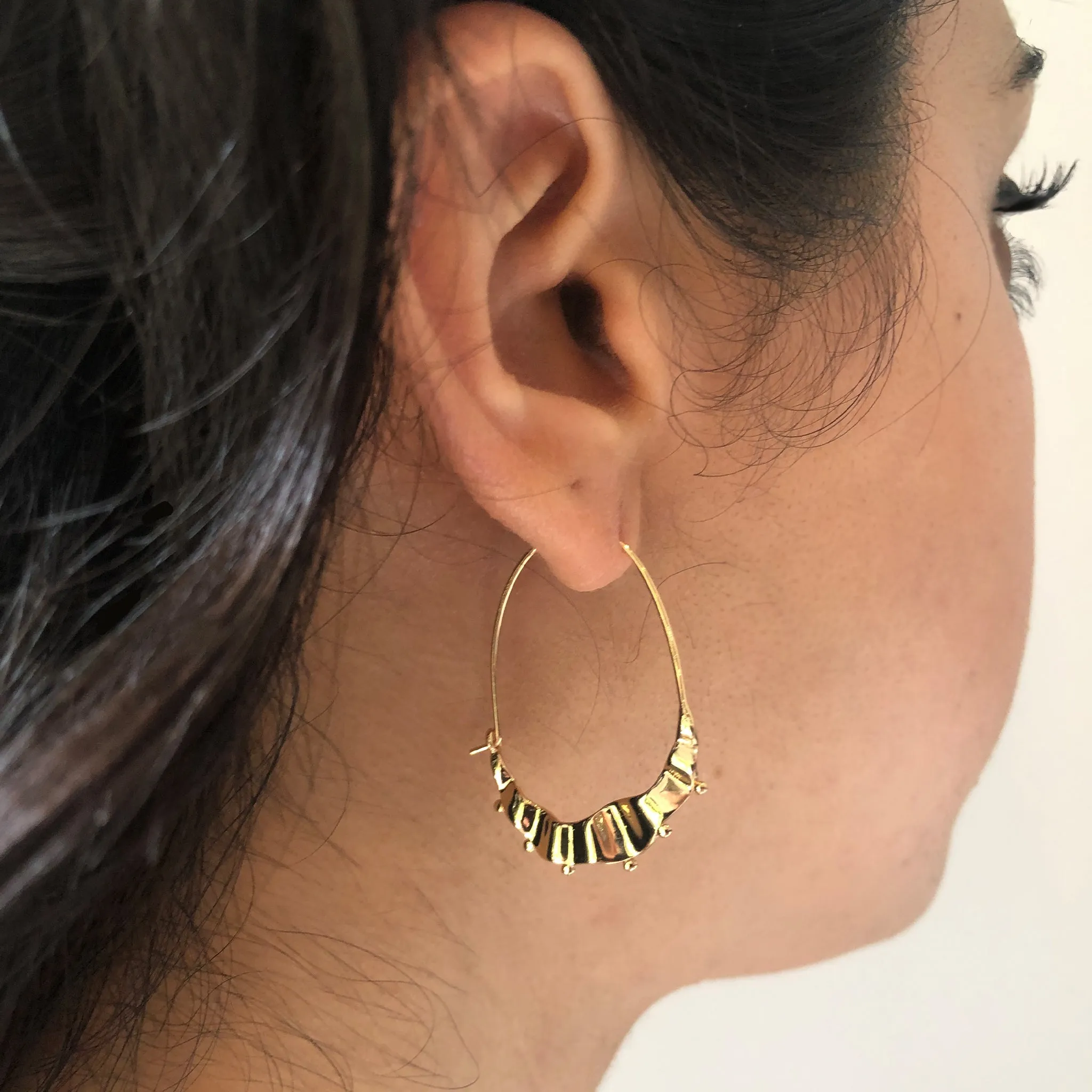 Wavy Hoop Earrings